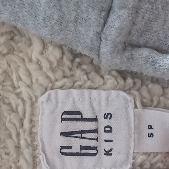 Gap Kids Hoodie - Picture 2 of 2